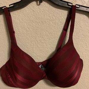 Victoria’s Secret body IPEX bra 36D